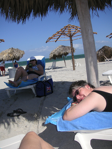 Cuba 2007 - CubaLee photo 47: Varadero Beach Gang 3.