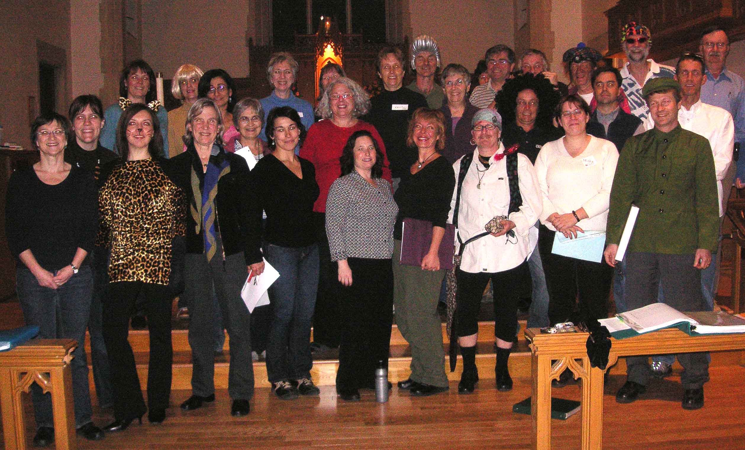 Folka Voca Halloween 2007 rehearsal - choir photo 1